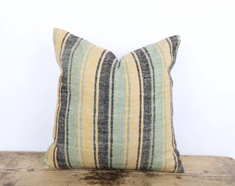 Vintage Hemp Kilim Pillow Cover, Boho Chic Throw Pillow (18x18)