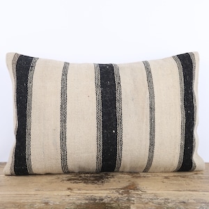 Kilim Pillow, Hemp Kilim Pillow, Wool Pillow, Turkish Kilim Pillow, Decorative Pillow, Cushion Cover, Home Decor, Pillow Shams, Sofa Pillow