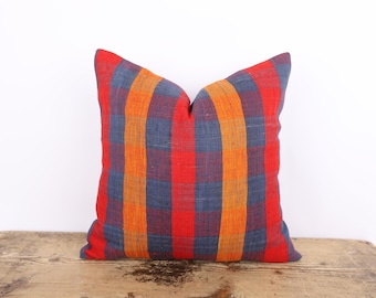 Handwoven Hemp Kilim Pillow Cover, Turkish Boho Chic Decor (18x18)
