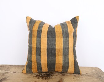 Hemp Kilim Pillow Cover, Turkish Boho Cushion (18x18)