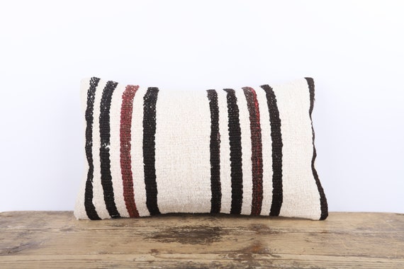 Handwoven Turkish Hemp Kilim Pillow, Boho Livingroom Decor (12x20)