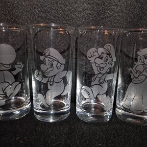 Mario und Vrienden Glasur Longdrink 27cl etched gegraveerd