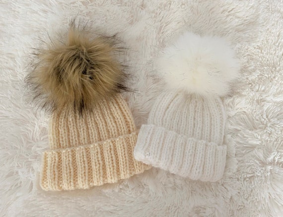 Faux-fur Beanie W/ Pompom In Ivory YJ-820 SHERPA LINED BEANIE W/FAUX FUR POM - IVORY  main image 3