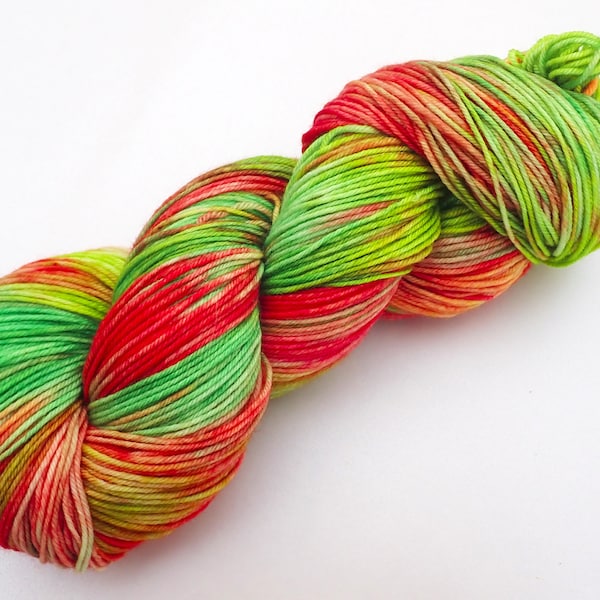 Laine mérinos 18 microns teinte à la main, feutre de fibres (4 oz = 110 g) - France