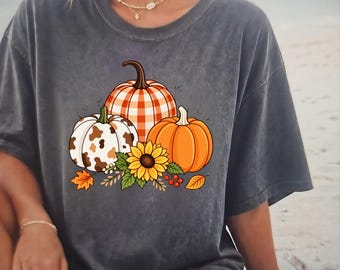 Floral Pumpkın Cozy Fall T-Shirt, Cute Autumn Aesthetic Tee Autumn Pumpkin Shirt Fall Floral Pumpkin Shirt, Thanksgiving Shirt,