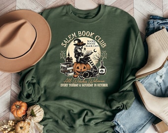 Camiseta de Halloween de Salem Book Club Bookish, camiseta de lector de suspenso de temporada espeluznante, camiseta de brujas de Salem, camiseta de amante de los libros espeluznantes de gato negro, camiseta de esqueleto