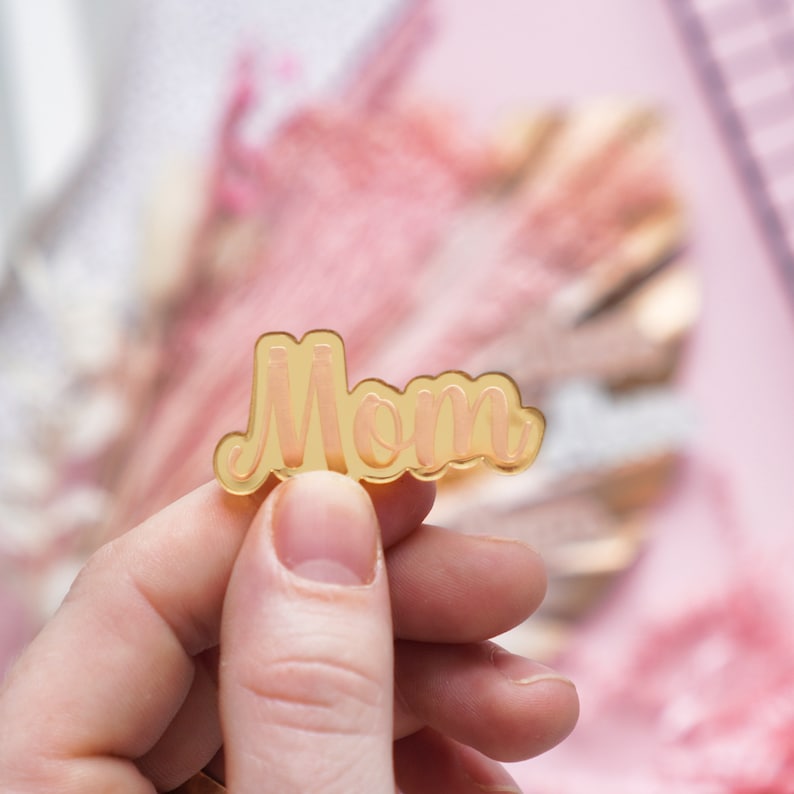Mom or Mum Cupcake Toppers Mothers Day Cake Toppers Acrylic Mum Cupcake ...
