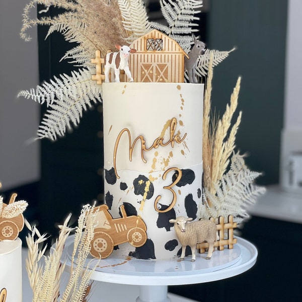 Ensemble de décoration de gâteau de ferme cour de ferme fête à la ferme anniversaire de gâteau en bois tracteur grange clôture breloque pour gâteau nom et numéro personnalisés