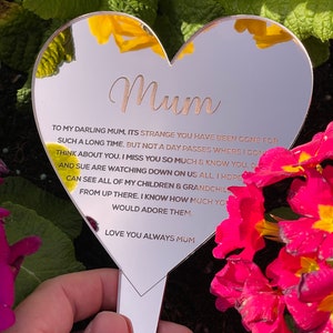 Personalised Grave Ornaments for Dad, Mum or Loved one Grave Marker Remembrance Heart Memorial Plaque Sympathy Gift Grave Decoration