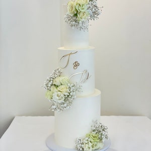Adorno para tarta de boda con iniciales, adorno personalizado para tarta con letras, abalorio para tarta, adorno acrílico dorado inicial para tarta de boda