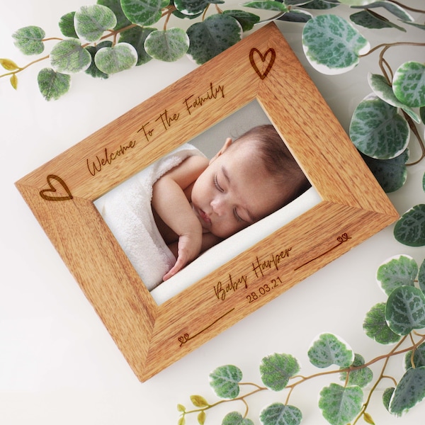 Cadre photo personnalisé pour bébé, cadre photo personnalisé nouveau-né cadeau de bébé, cadre en bois gravé personnalisé cadeau photo annonce de bébé