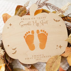 Personalised Babys First Halloween Pumpkin Foot Print Plaque | My First Halloween Decor | Newborn Halloween Photo Prop Keepsake with Stand