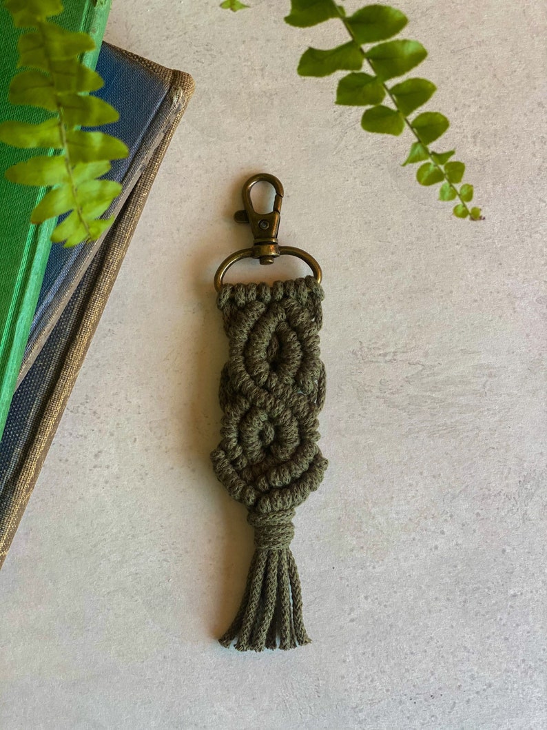 Handwoven Macrame Keychain Macrame Accessories Handmade Keyring Keyring Keychain Gift Bag Keychain image 6