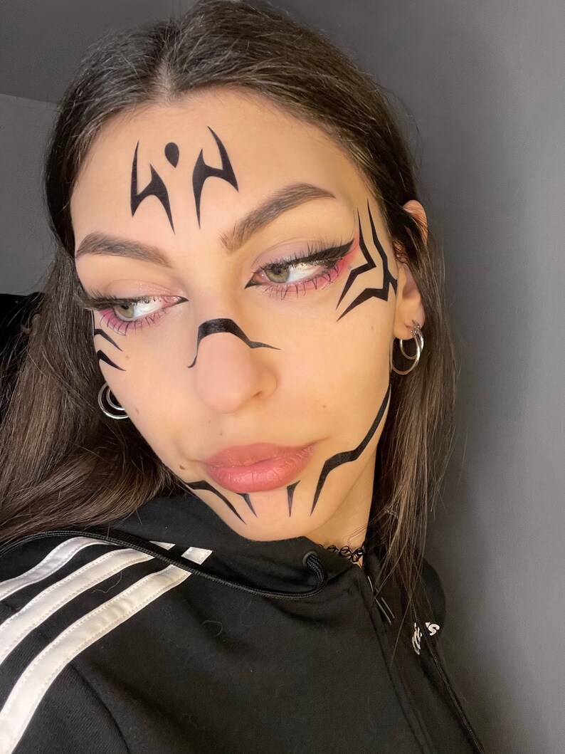 Face tattoo Yuji Itadori Sukuna Jujutsu Kaisen Tattoo Etsy