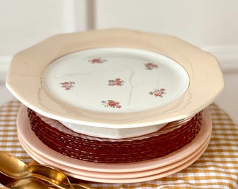Vintage Moulin des Loups Cake Stand – French Pedestal Dessert Plate with Floral Bouquets, Pink Transferware, 1940s–1950s