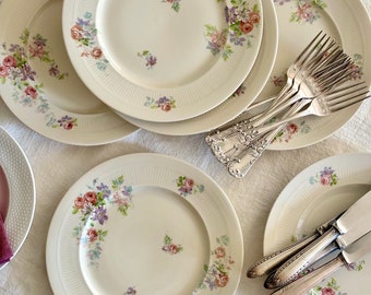 6 old porcelain flat plates, with ribbed edge and polychrome floral motifs, GDA Limoges