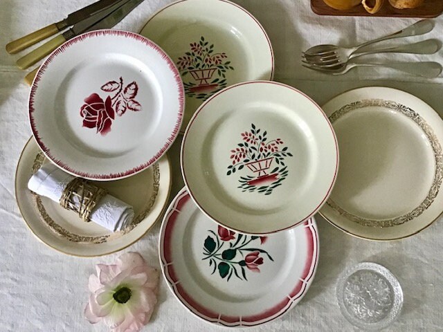 Assiettes Plates X6 Anciennes Dépareillées Dorées et Fleuries Roses, Montereau, Digoin, Villeroy Boc