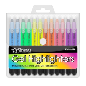 Könnte beinhalten: Eine Packung Thornton's Gel Highlighter mit 12 verschiedenen Farben. Die Verpackung hat ein Regenbogen-Verlaufsdesign mit den Worten "Gel Highlighters" und "Includes: 12 Assorted Color Gel Highlighters". Die Textmarker befinden sich in einer transparenten Kunststoffhülle.