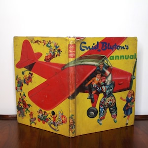 Enid Blyton&#39;s Annual, c. 1950 - Retro Children&#39;s Story & Games Book with Colour Illustrations - Vintage &#39;50s Collectable Hardback