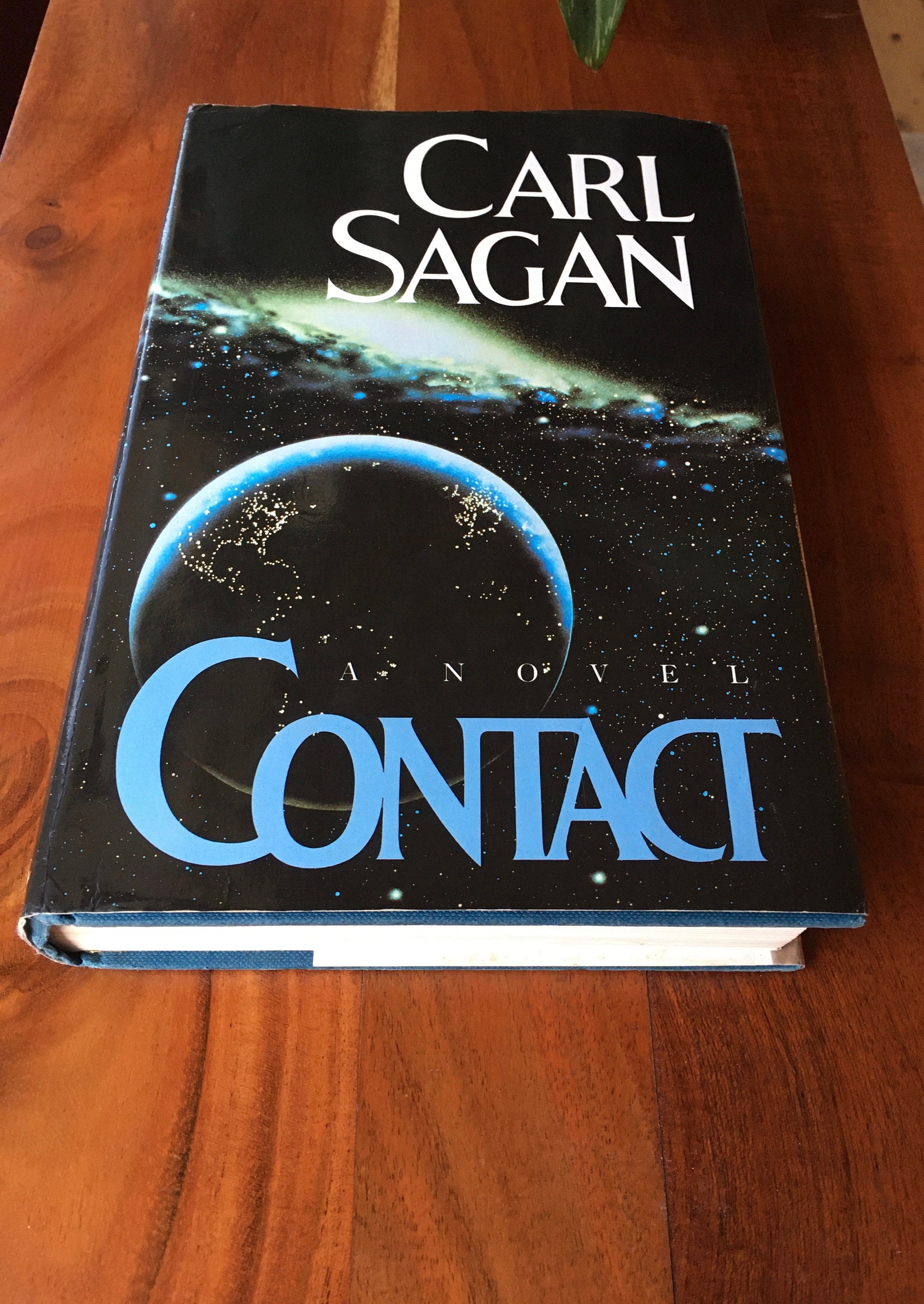 Contact by Carl Sagan Contact by Carl Sagan