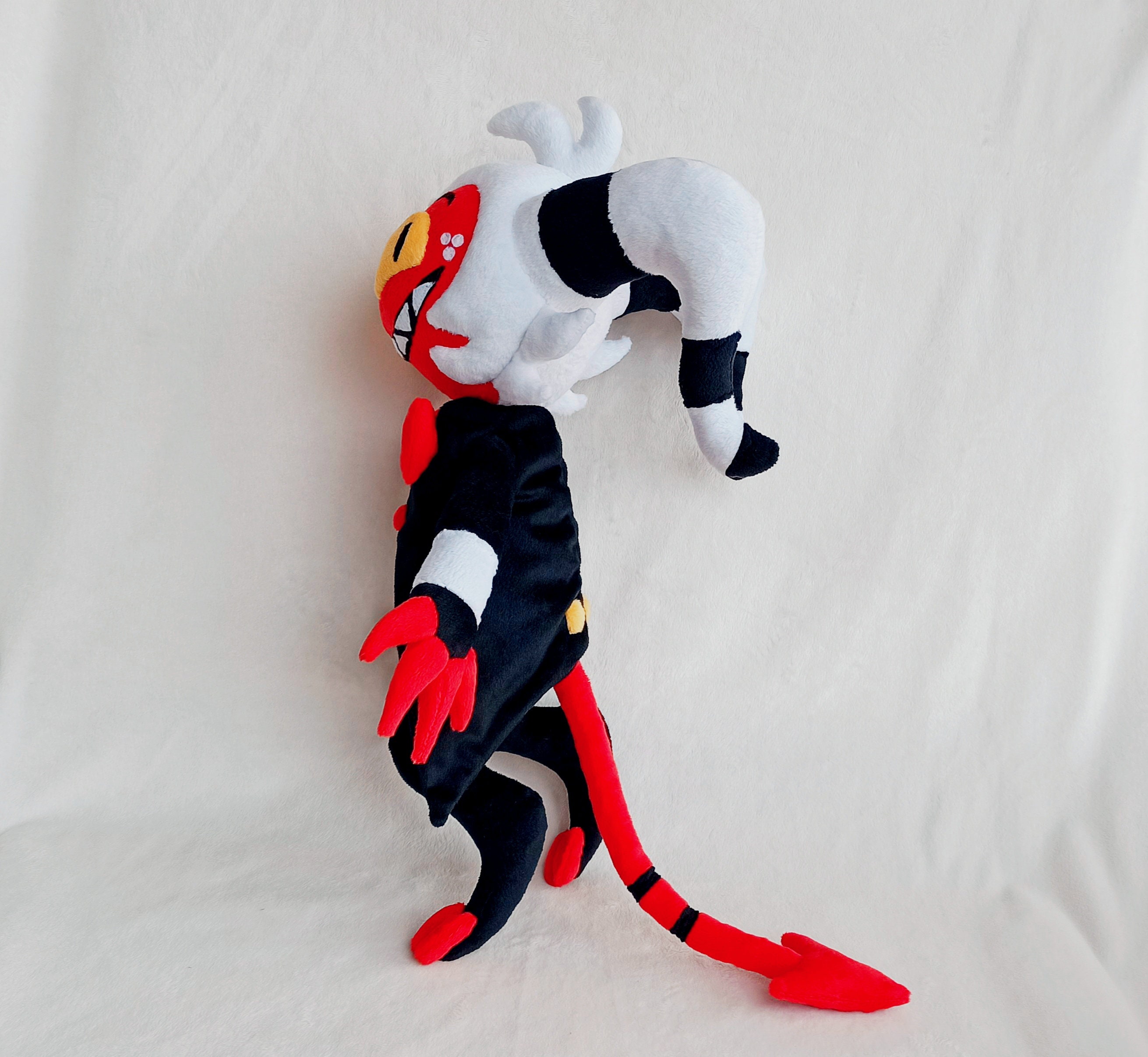 モクシー ヘルヴァ ボス ぬいぐるみ - Etsy 日本