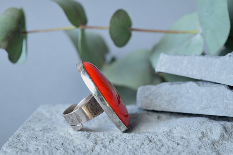 Red oval glass ring, lampwork geometric statement ring, big red glass ring image 4