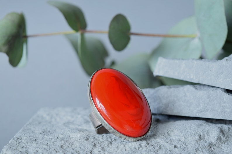 Red oval glass ring, lampwork geometric statement ring, big red glass ring image 3