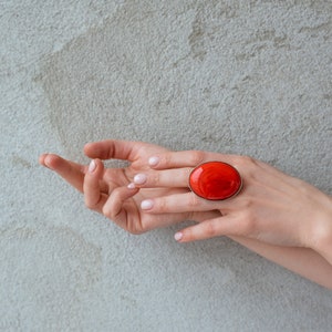 Red oval glass ring, lampwork geometric statement ring, big red glass ring image 2