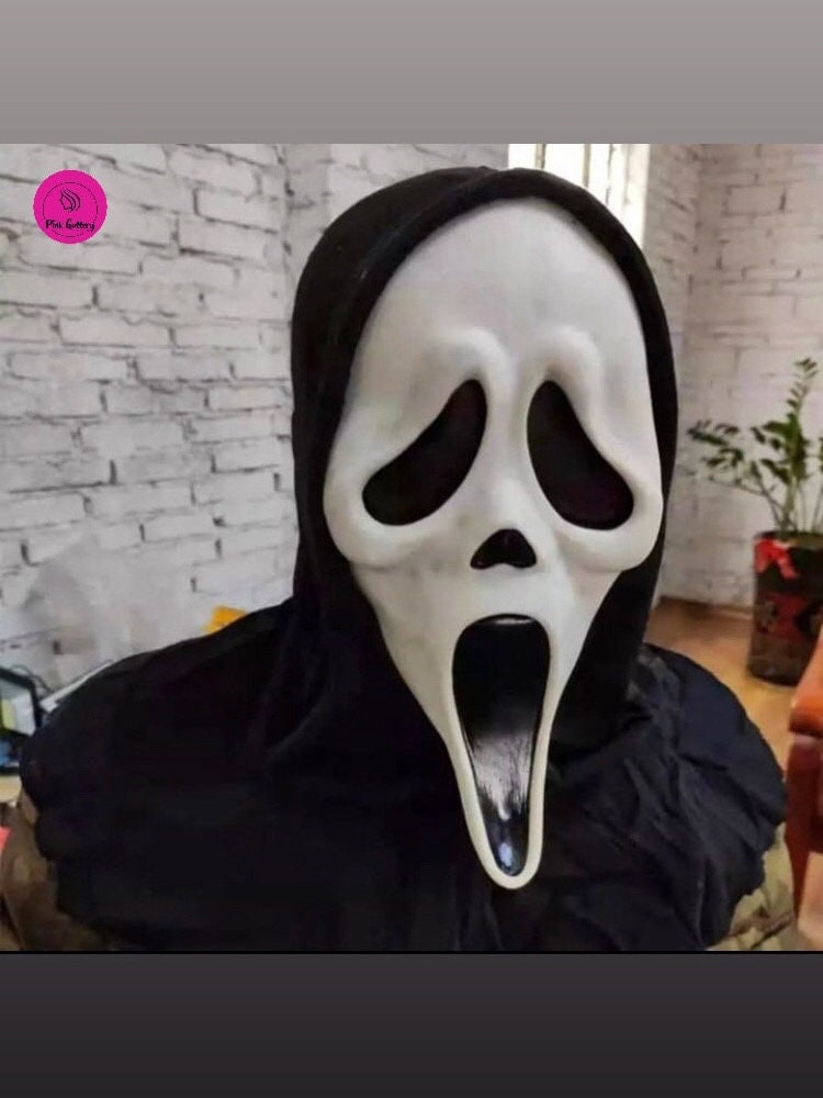Ghost Face Lives Scream Hockey Jersey Costume and Mask Halloween Standard  Men - www.