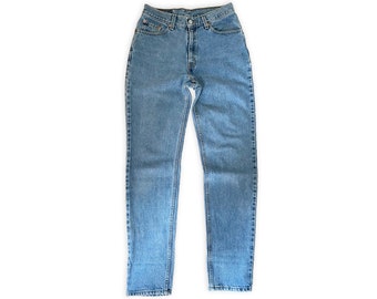 512 levis sale