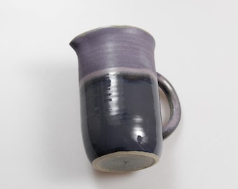Keramik Krug getöpferter Krug "Lavendel", handgefertigt auf der Töpferscheibe