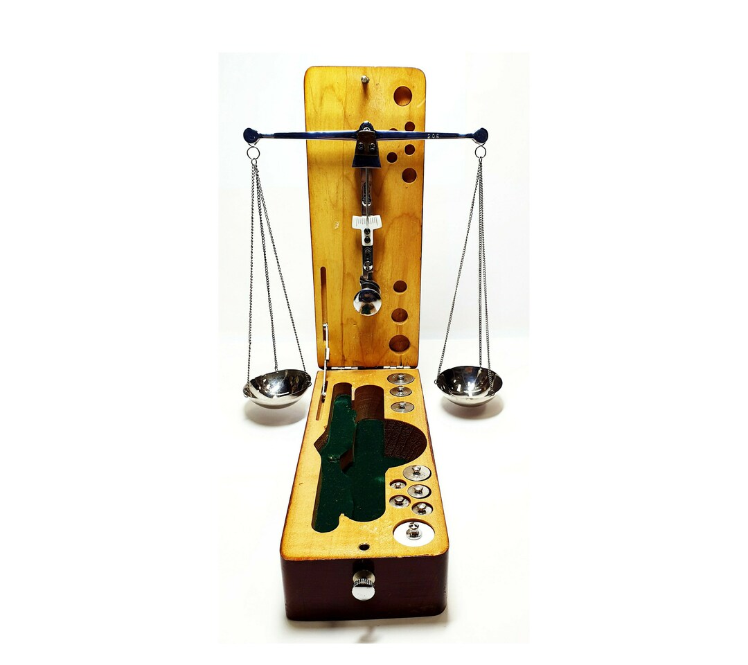 00003. Carat Scale: Vintage, Gemstones Balance Scale, Ornamental ...