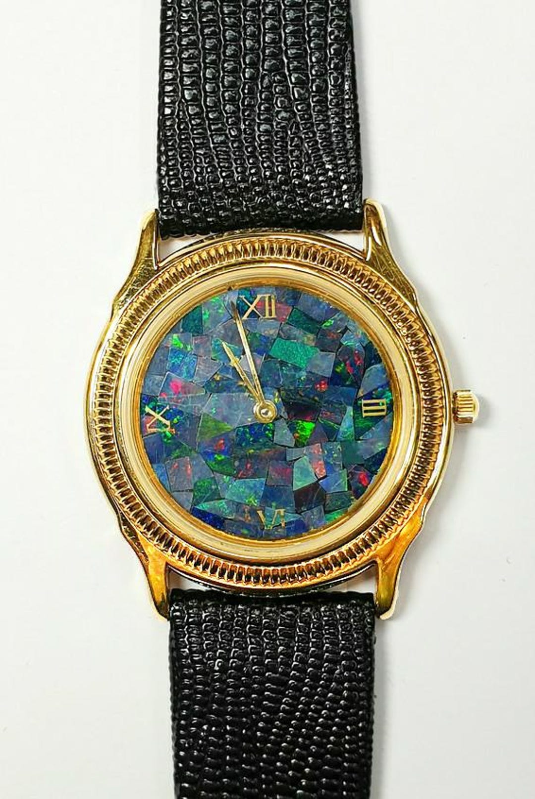 le crystal クォーツ腕時計　Australian opal A995 le crystal クォーツ腕時計 Australian opal A995 le crystal