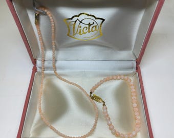 54202. Vintage Coral Necklace & Bracelet Set: Light Pink Bead Jewelry