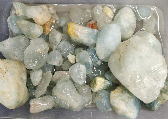 53974.0 - 1 kg 天然トパーズ原石：低品位練習用石 - Etsy 日本