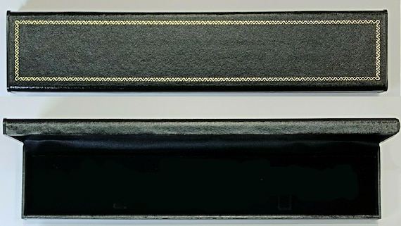 03680.0 - Vintage Australian Opal Watch: Gold Case, Black