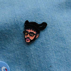 Bad Bunny Grammy&#39;s Pin