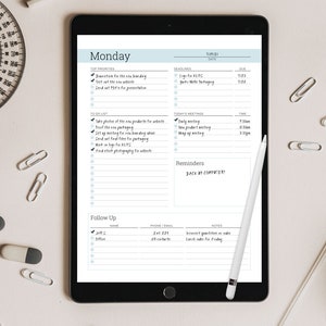 Schedule your work day with a daily planner.
