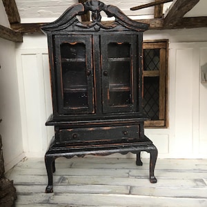 Dollhouse 1:12 scale miniature living room hutch