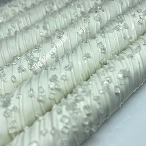 White Pretzels. 12 Wedding Pretzels. Winter Wonder Land Pretzels. Anniversary. Wedding Treats. Baby Shower Pretzels. Baby shower pretzels