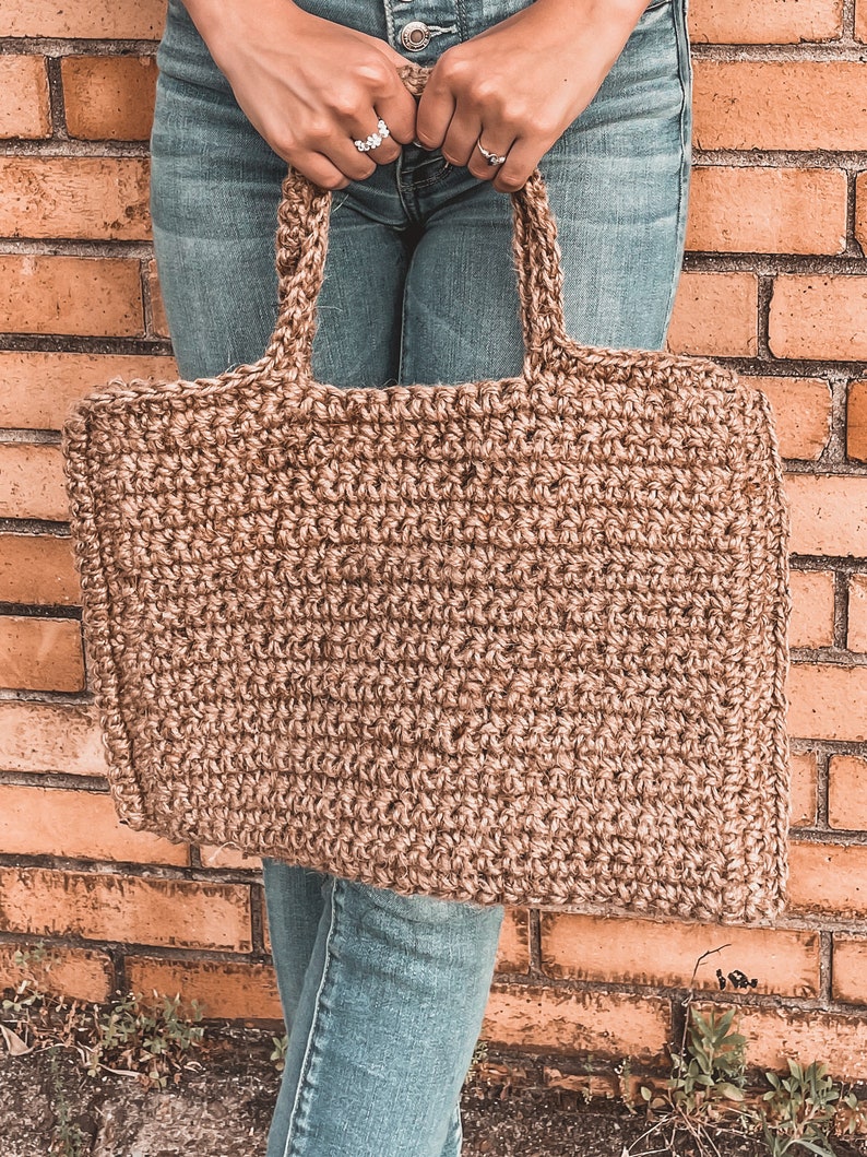 Jute Tote Bag Crochet Pattern, Beginner Crochet Pattern, Crochet Laptop Bag, Crochet Laptop Sleeve, Crochet Bag Pattern with Video Tutorial image 10