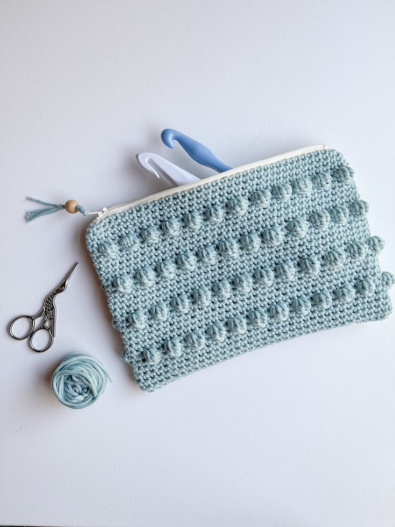 D.I.Y. Tutorial - How to Crochet Purse Bag With Zipper - Step by Step 