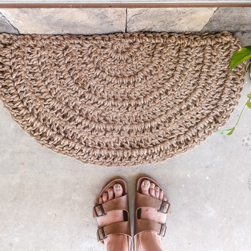 Crocheted Jute Doormat // Minimalistic Half Circle Doormat // Etsy