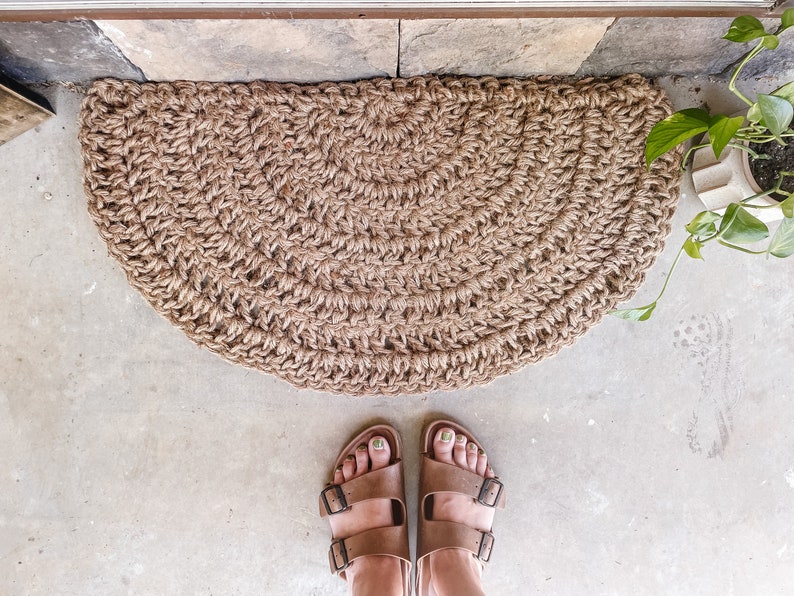 Crocheted Jute Doormat // Minimalistic Half Circle Doormat // Etsy