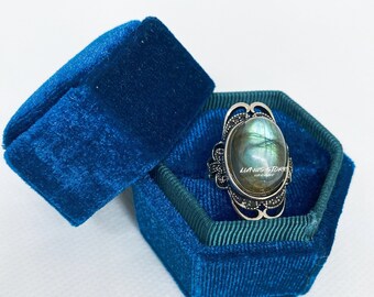 Natural moonstone ring,925 Sterling silver ring,Moonstone with blue light ring,Big gem ring,June birthstone,Adjustable ring