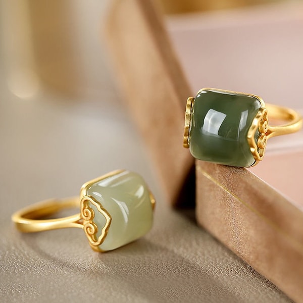 Natural green jade ring,Adjustable sterling silver gold-plated ring, gift for her, jade stone ring, Valentine's Day gift ring, green
