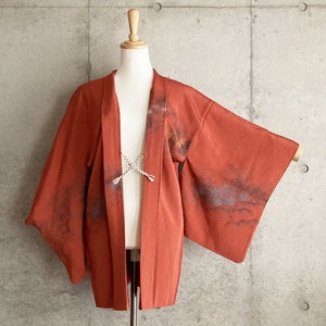 F750: Kimono vintage giapponese Haori, Giacca, Veste, Abito Pino. immagine 2