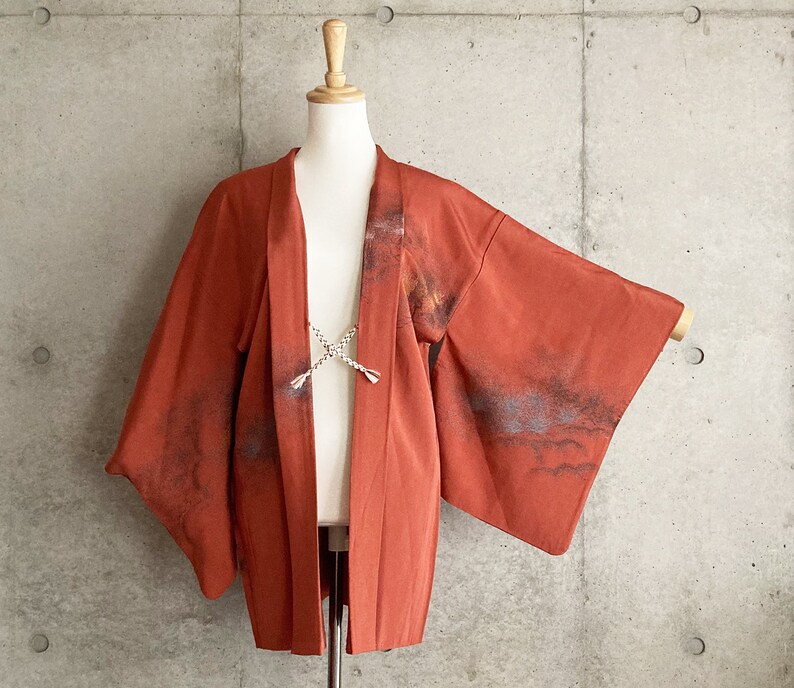 F750: Kimono vintage giapponese Haori, Giacca, Veste, Abito Pino. immagine 2