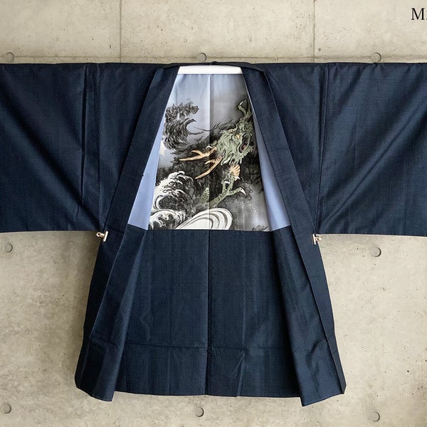 M246: Kimono vintage giapponese haori, giacca e veste "Oshima Tsumugi Blu scuro".
