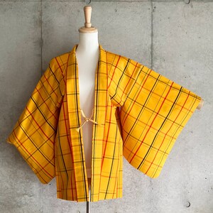 F623: Japanese vintage kimono Haori, Jacket, Robe, Dress. "Tsumugi". Yellow. Plaid pattern.